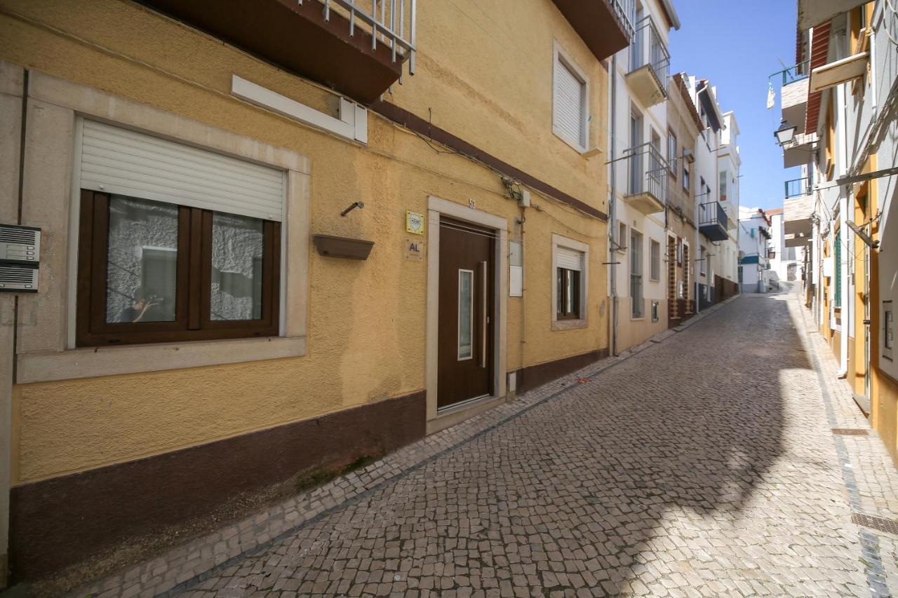 Dina Beach House Avo Mariana Nazare Exterior photo